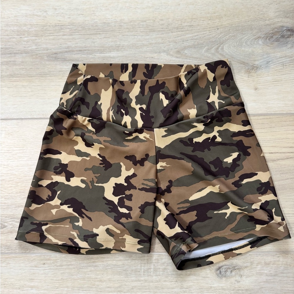 Camo Athletic Women's Shorts
